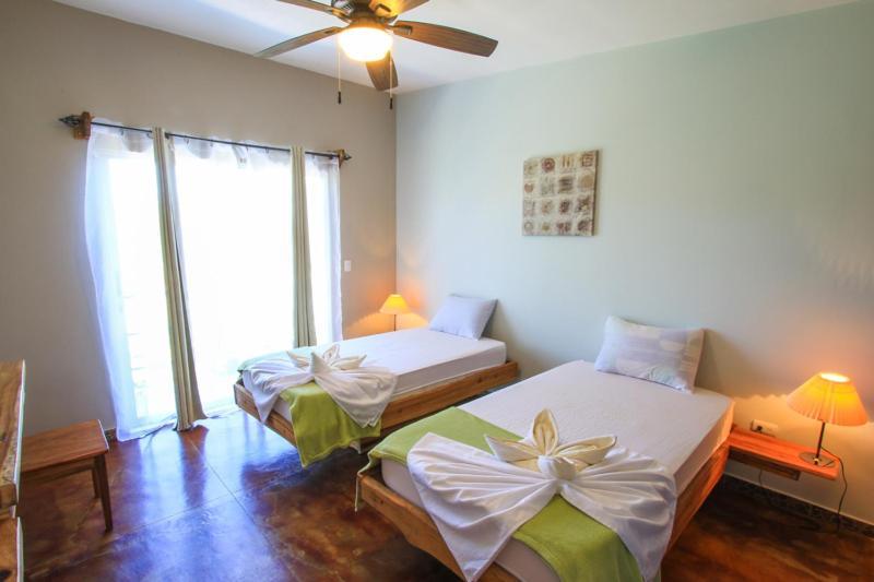 Funny Wave Guest House Cabuya  Exterior photo